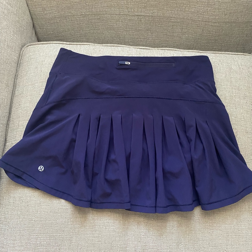 lululemon women’s skirt